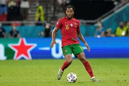 Renato Sanches getur nú valið nýtt lið