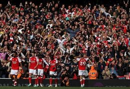 Arsenal vinnur Leeds