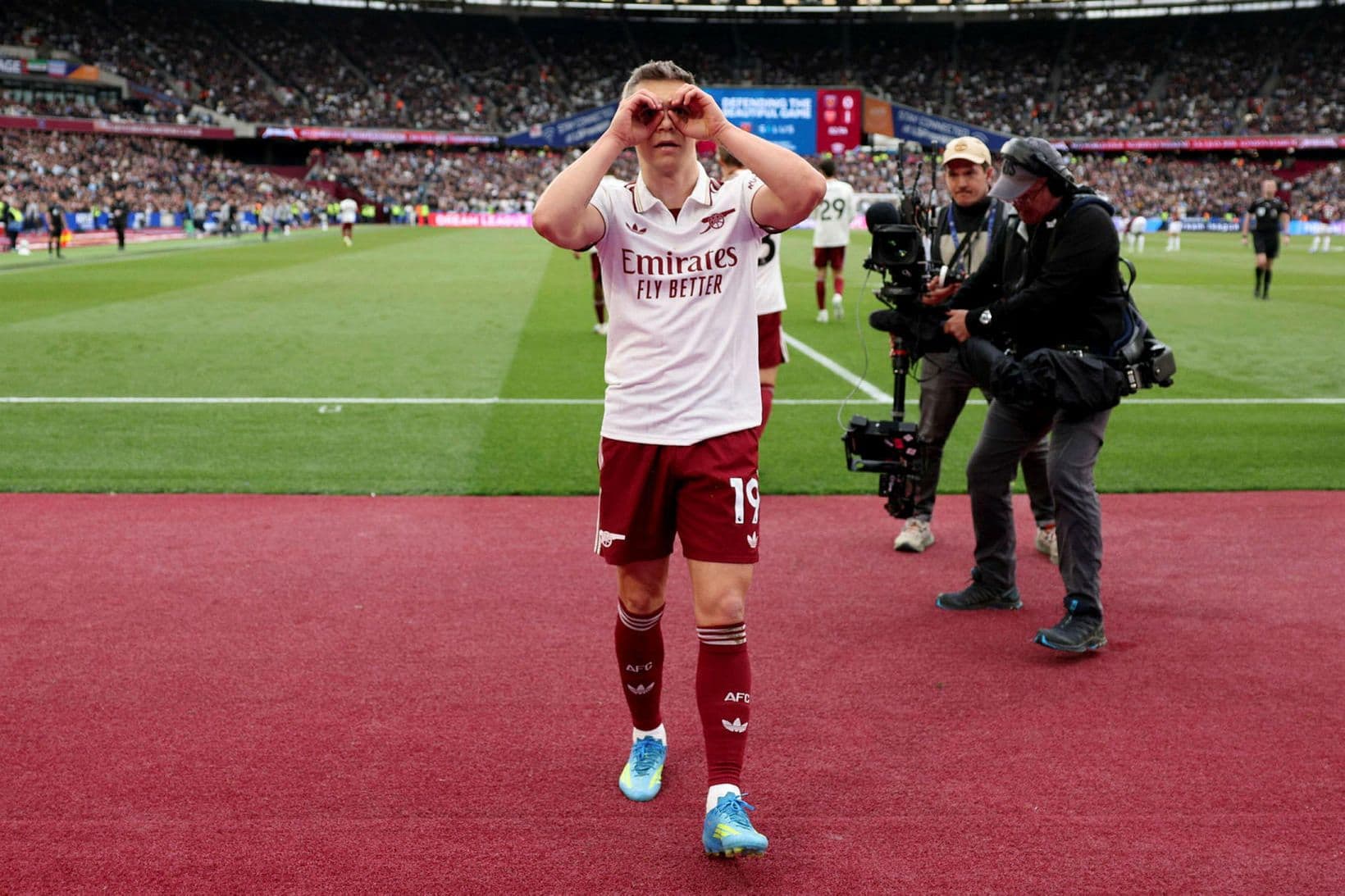Besiktas vill fá Trossard frá Arsenal