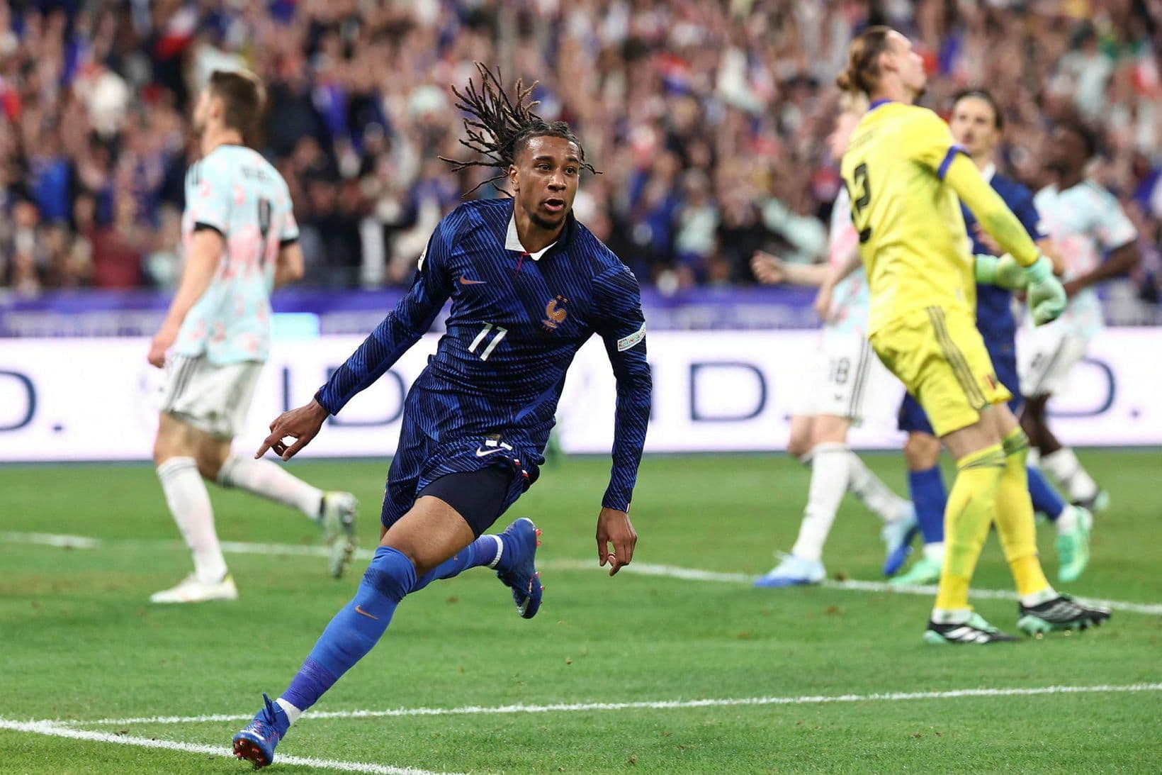 Frakkland og Ítalía sigra í fótbolta