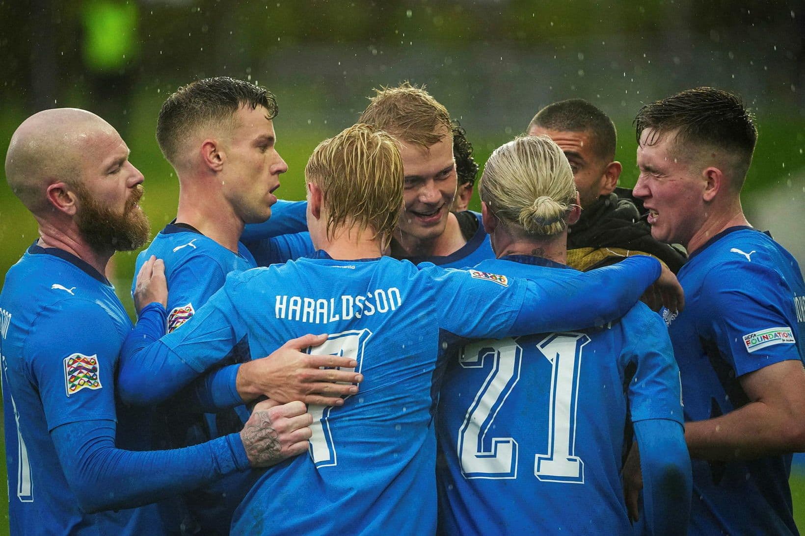Ísland vinnur tvo leiki í röð