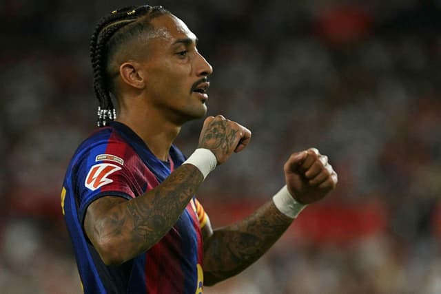 Raphinha framlengir við Barcelona