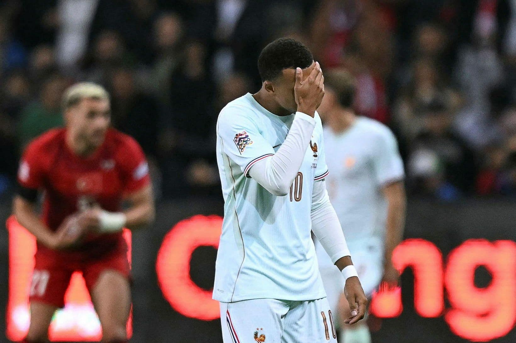 Kylian Mbappé meiddist í leik
