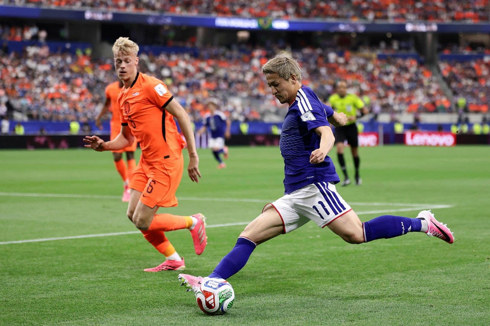 Jan Paul van Hecke gengur til liðs við Tottenham