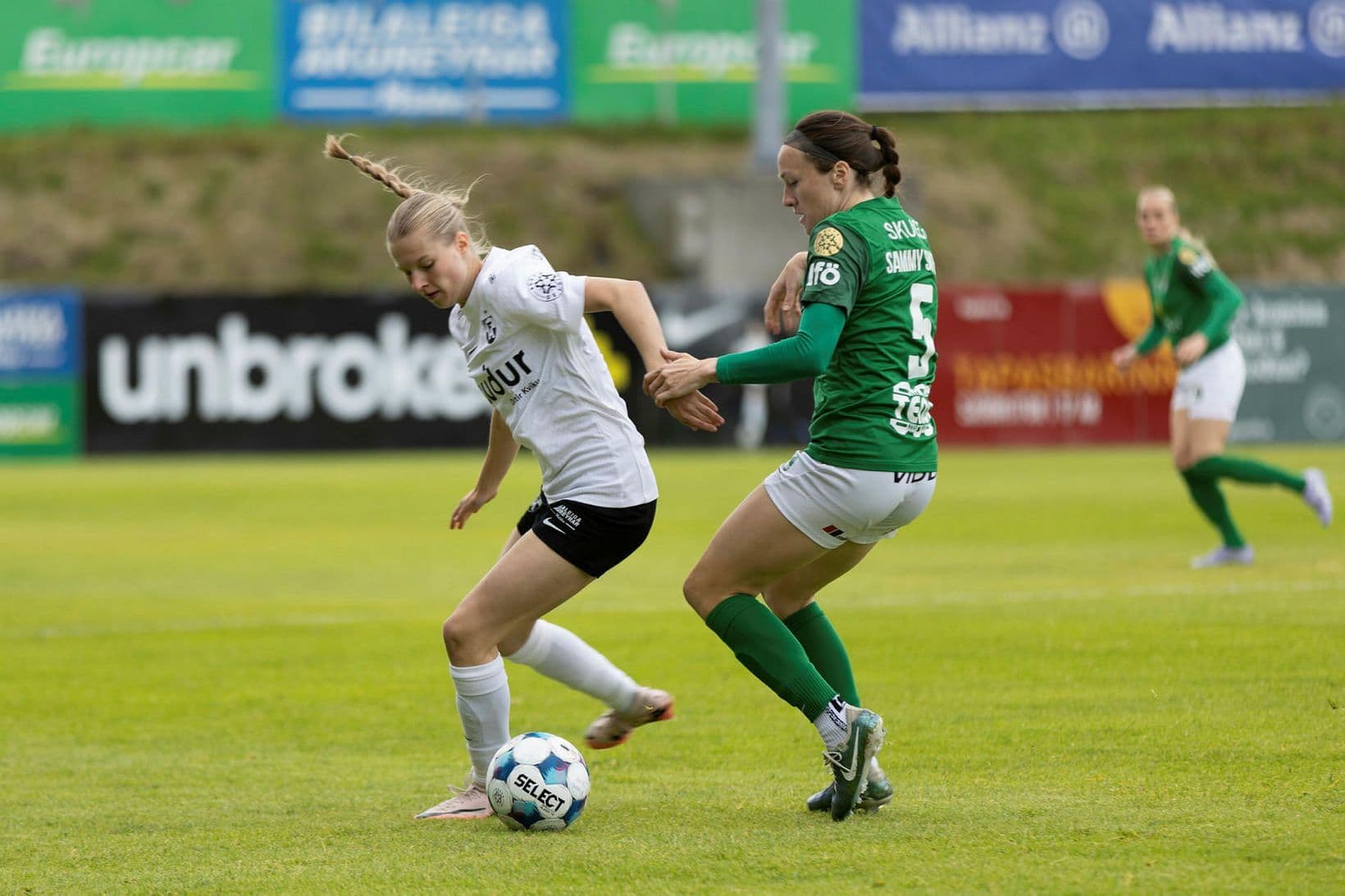 Ísland tapaði í fótboltaleik á Evrópumótinu