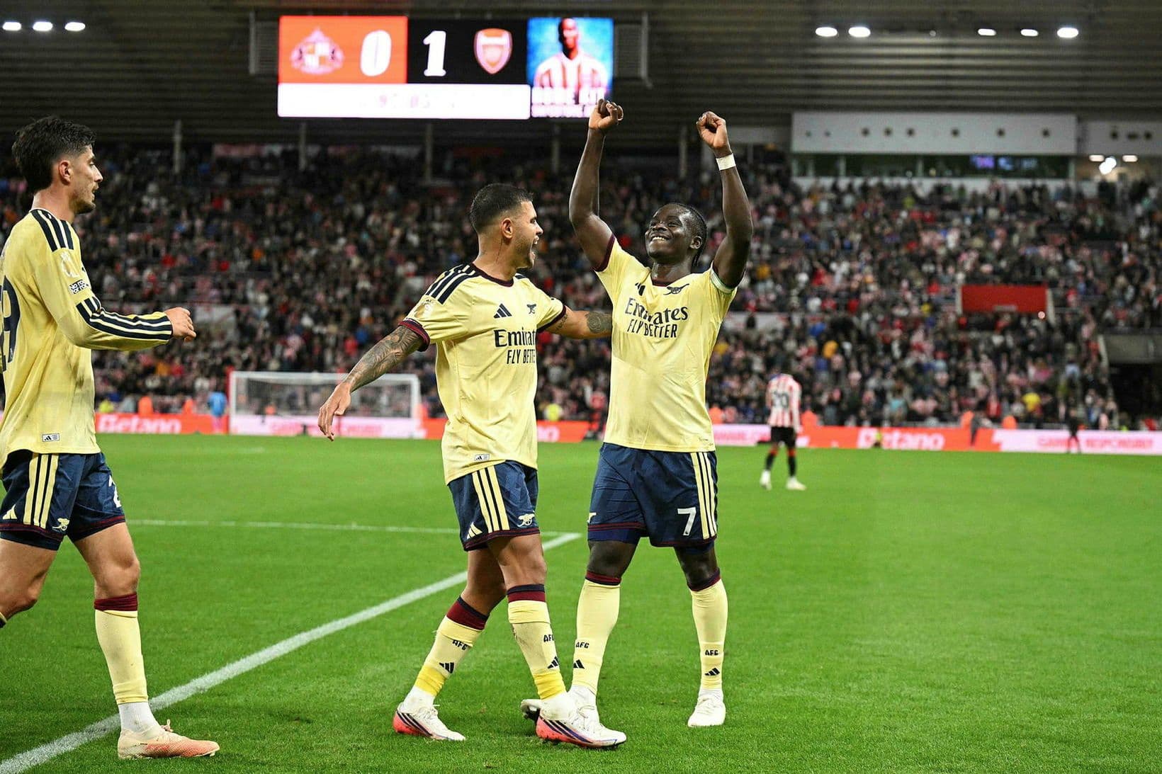 Arsenal vinnur Sunderland 2:0