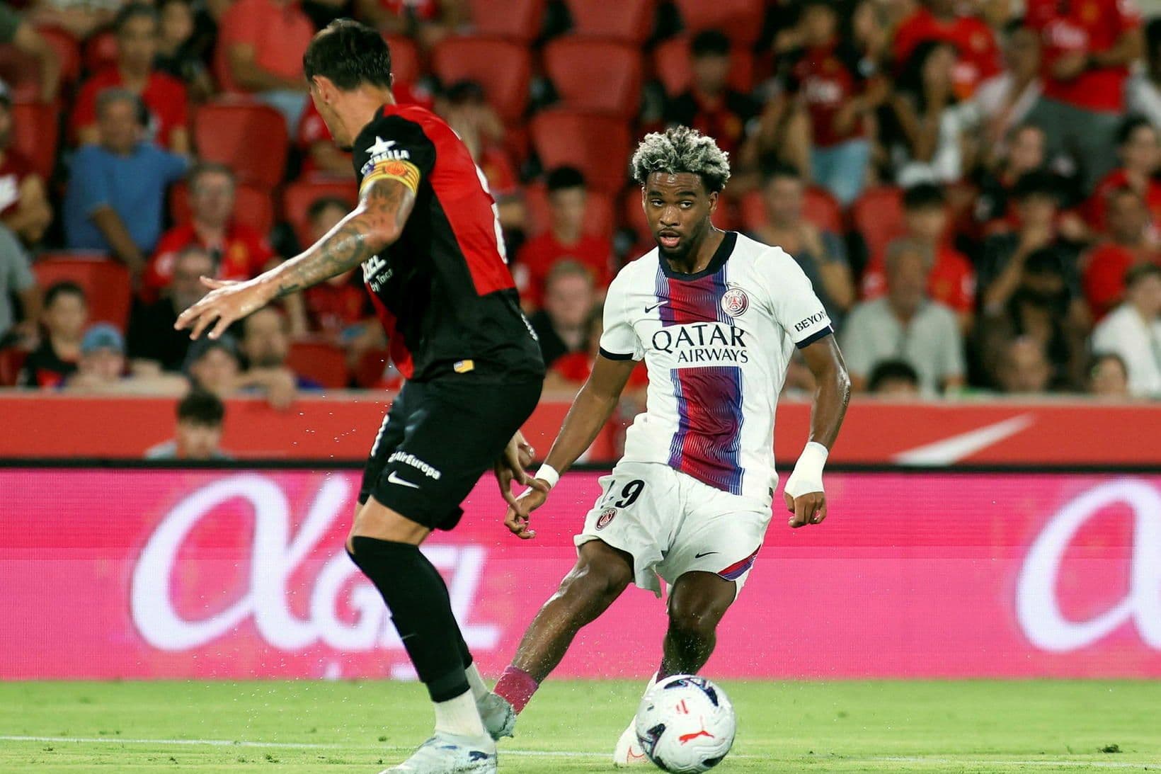 Ibrahim Mbaye fer til Aston Villa