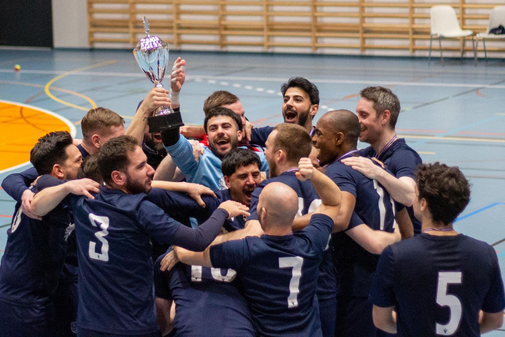 Íslenskt lið keppir í Futsal