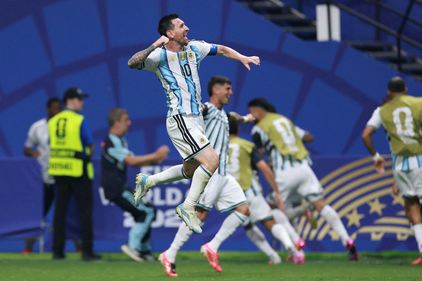 Argentína sigrar í spennandi leik