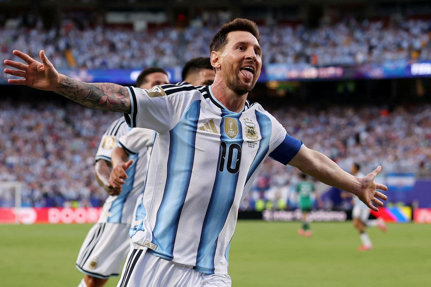 Messi skorar þrjú mörk fyrir Argentínu