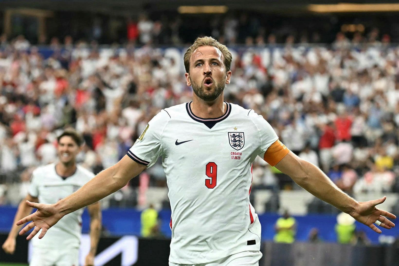 Harry Kane heldur áfram hjá Bayern München