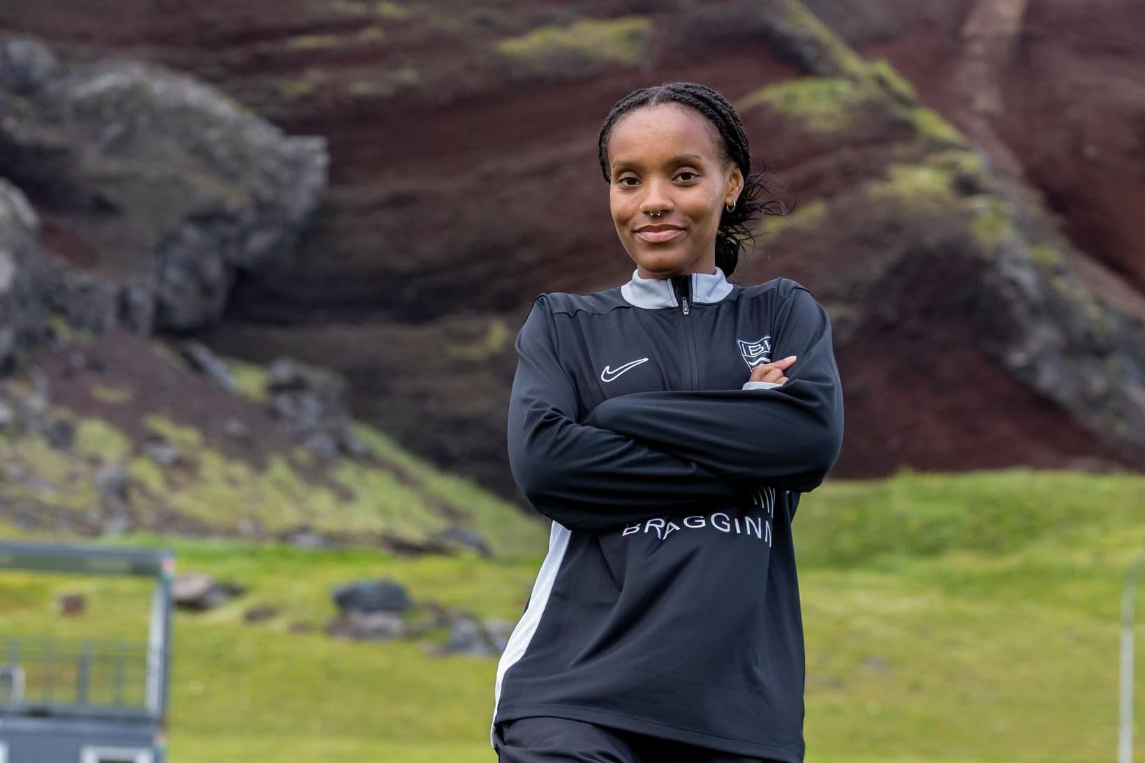 Jessica Hinton kemur til ÍBV