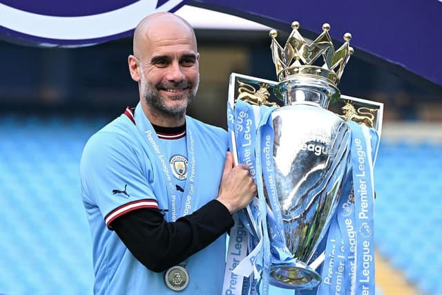 Pep Guardiola heimsækir Manchester